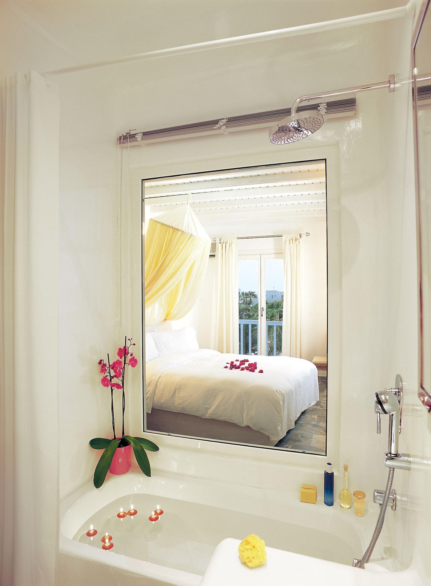 Aparthotel Zephyros Paraga  Exteriér fotografie